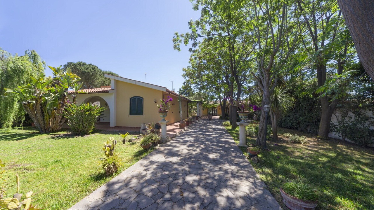 Photo of Outdoor in Arenella