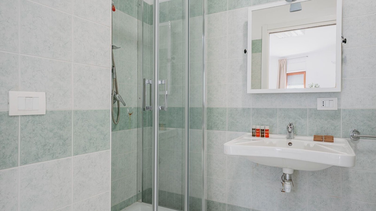 Photo of Bathroom in Tiche