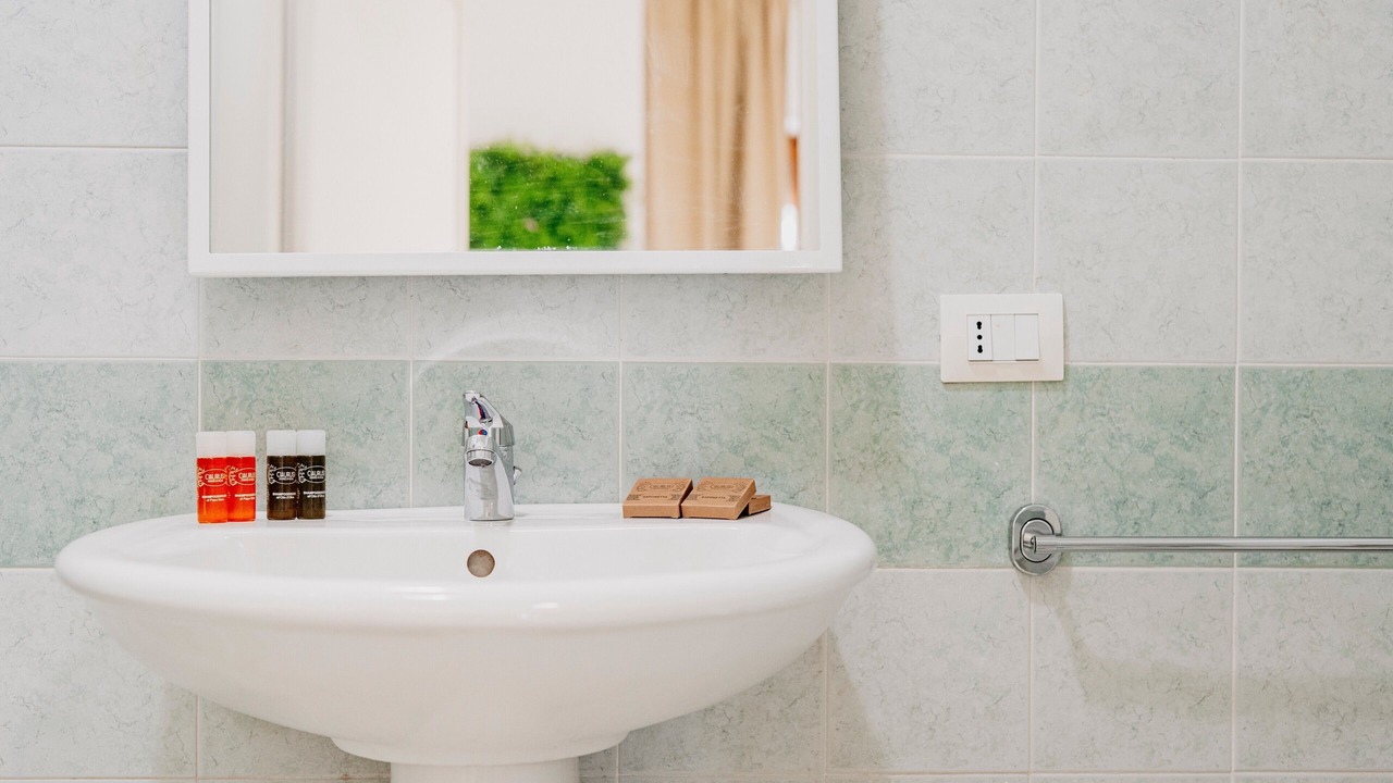 Photo of Bathroom in Tiche