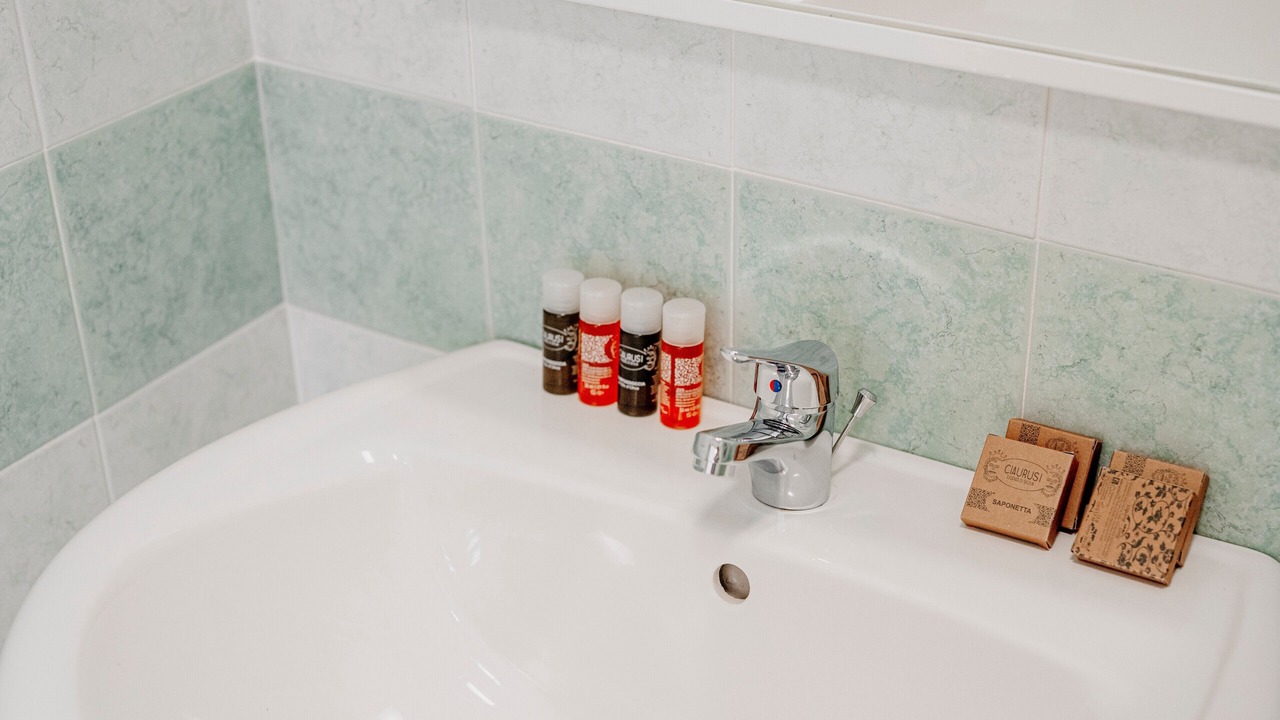 Photo of Bathroom in Tiche