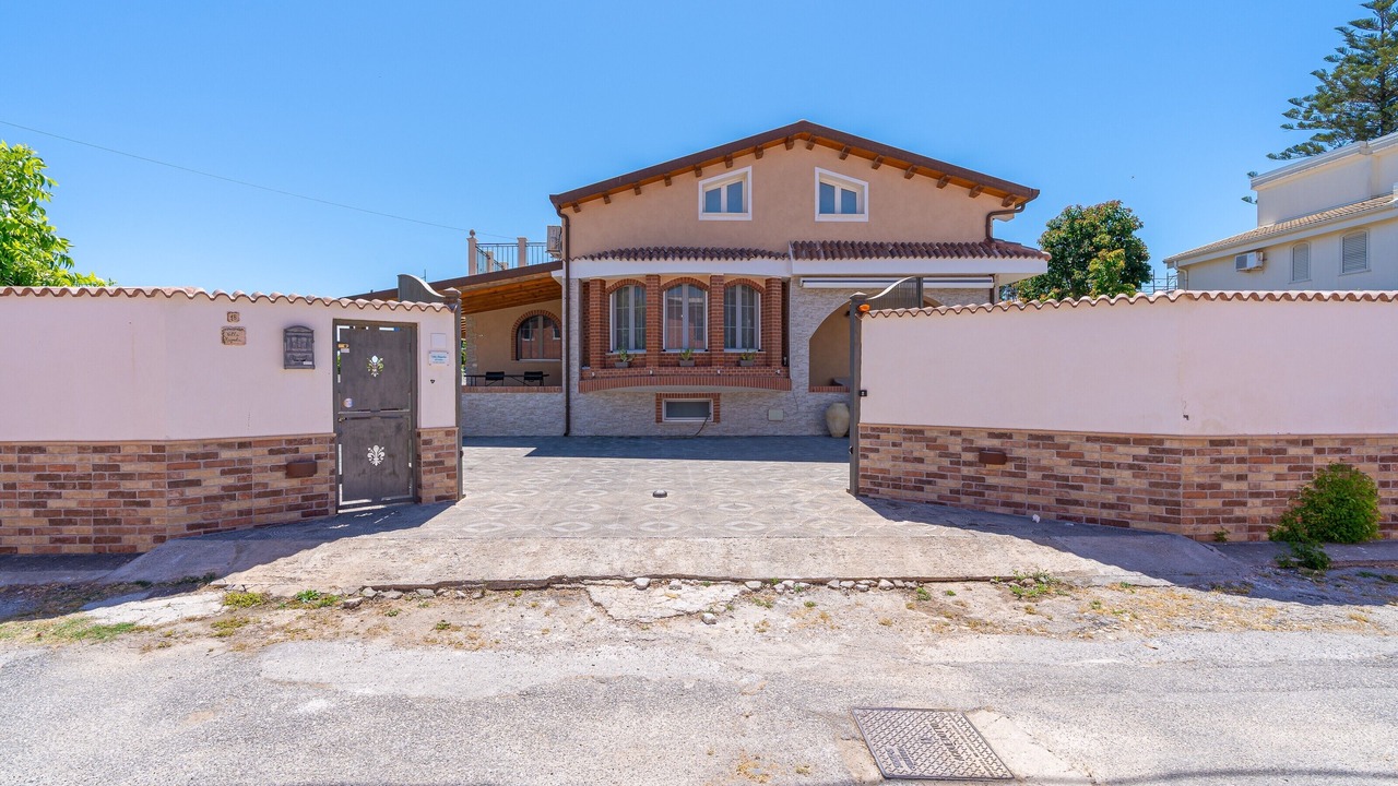 Photo of Outdoor in Arenella