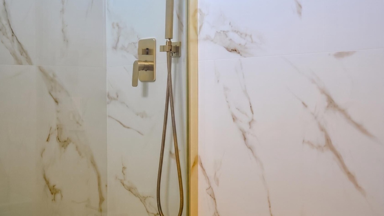 Photo of Bathroom in Avola