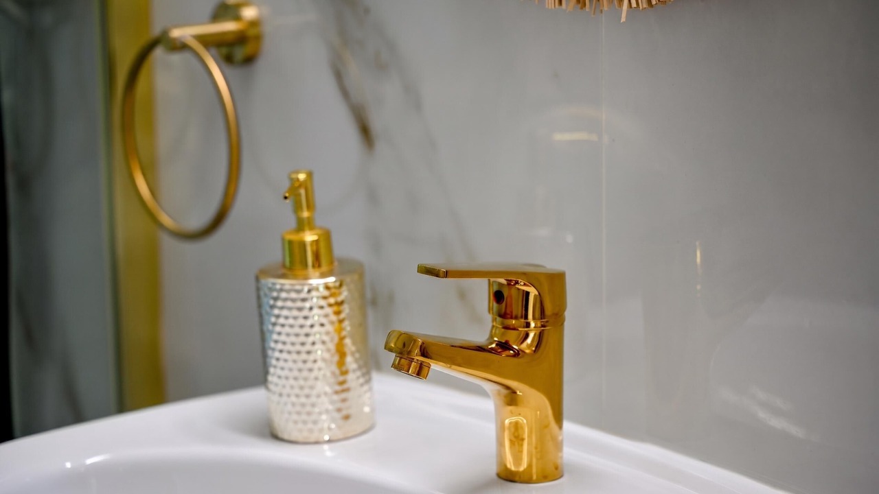 Photo of Bathroom in Avola