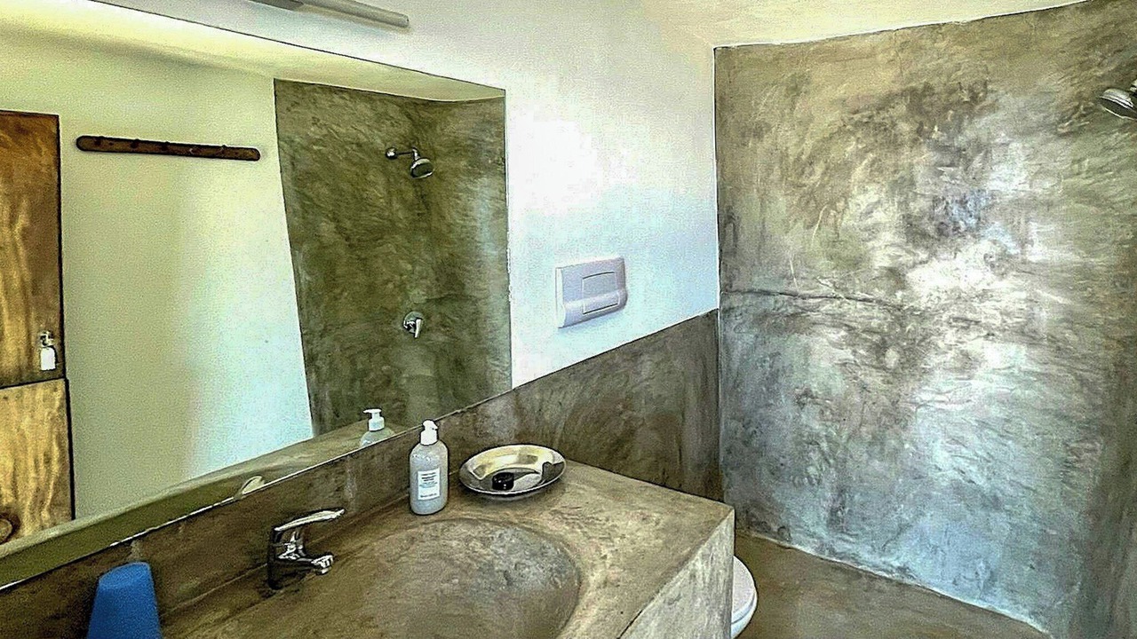 Photo of Bathroom in Pantelleria