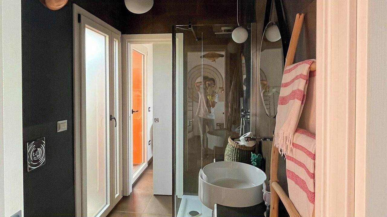 Photo of Bathroom in Pollina