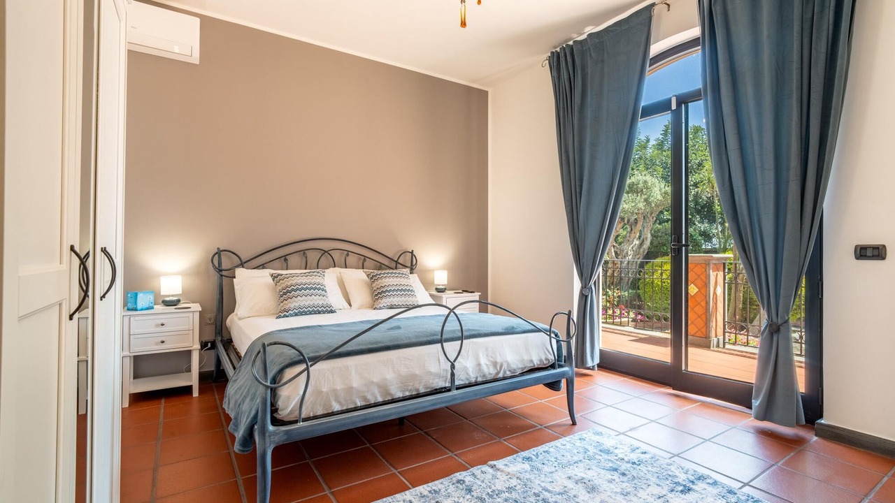 Photo of Bedroom in Aci Sant'Antonio
