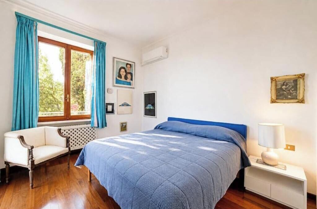 Photo of Bedroom in Alassio
