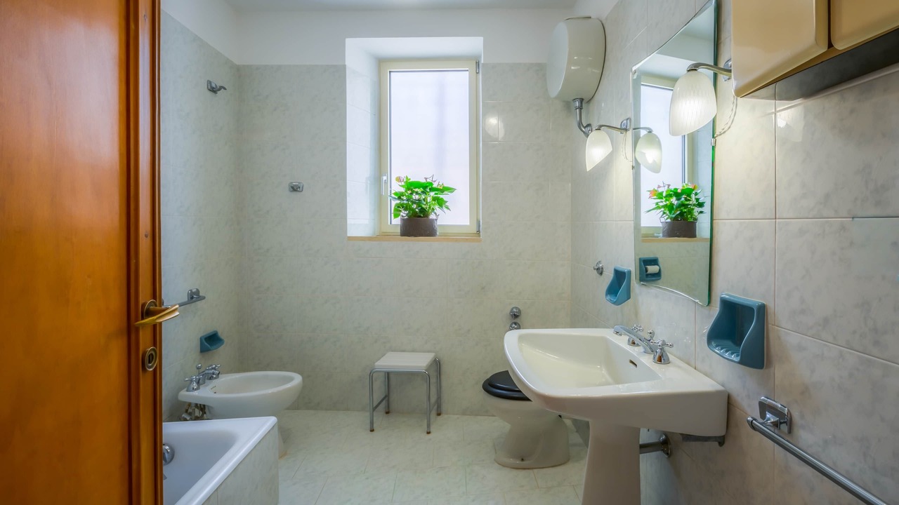Photo of Bathroom in Belvedere Marittimo