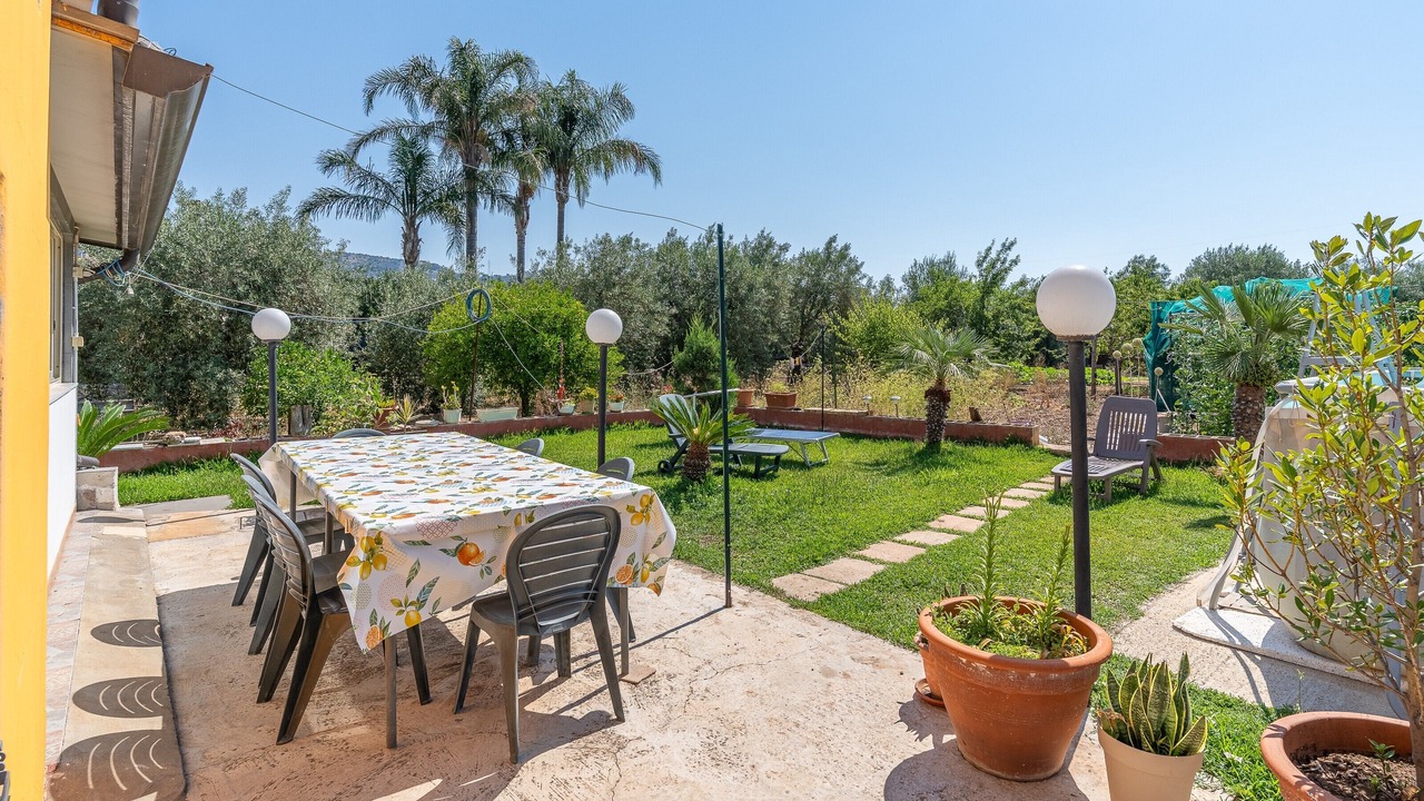 Photo of Outdoor in Solarino