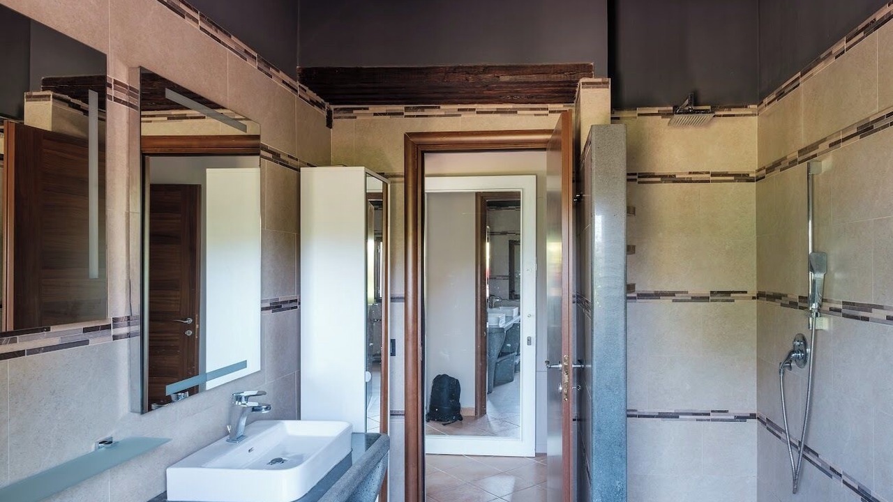 Photo of Bathroom in Trecastagni