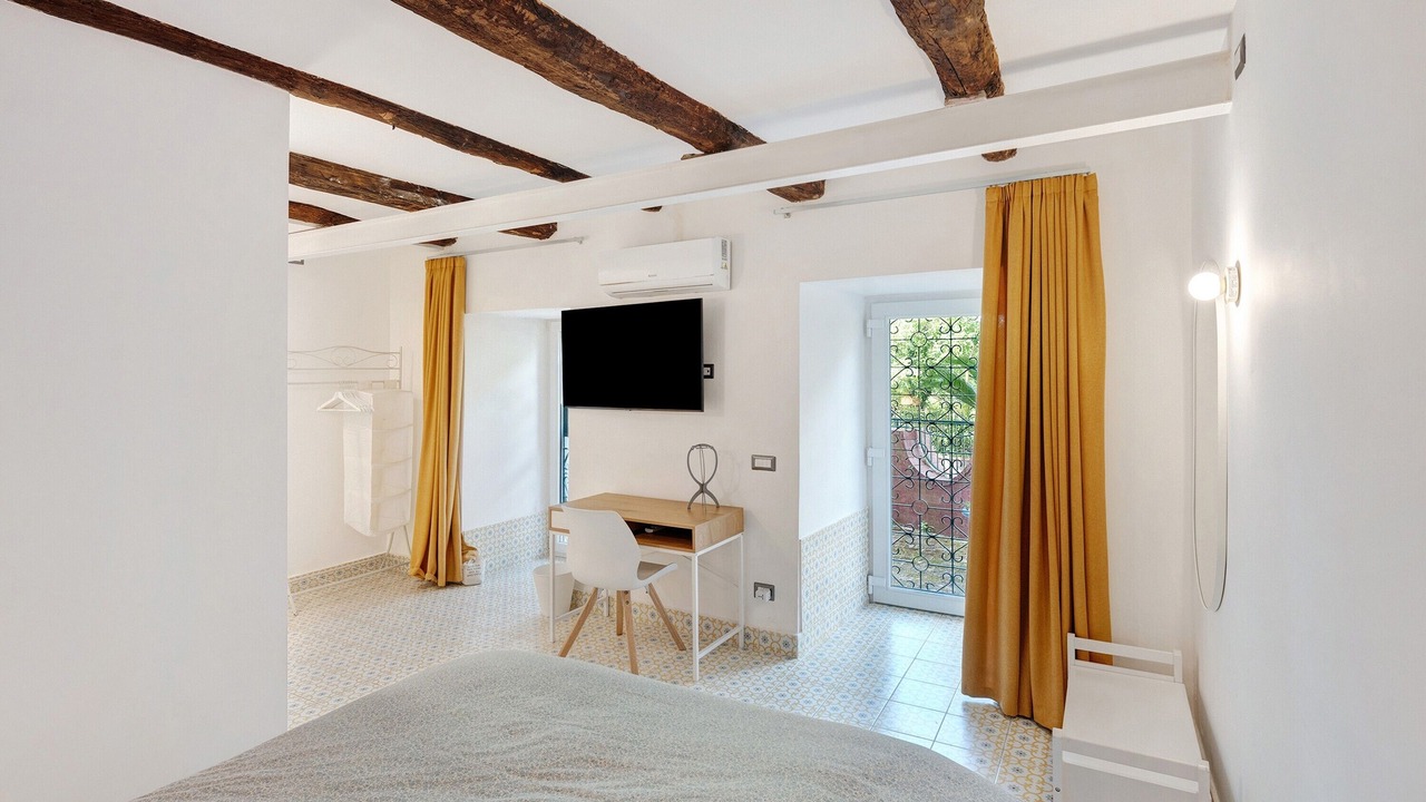 Photo of Bedroom in Naples