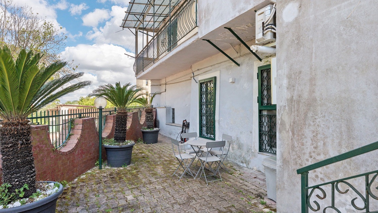 Photo of Outdoor in Naples