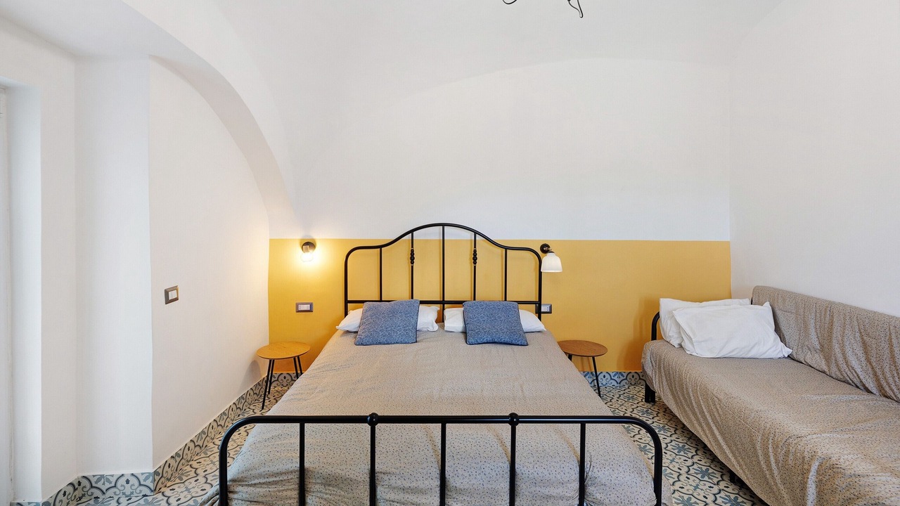 Photo of Bedroom in Naples