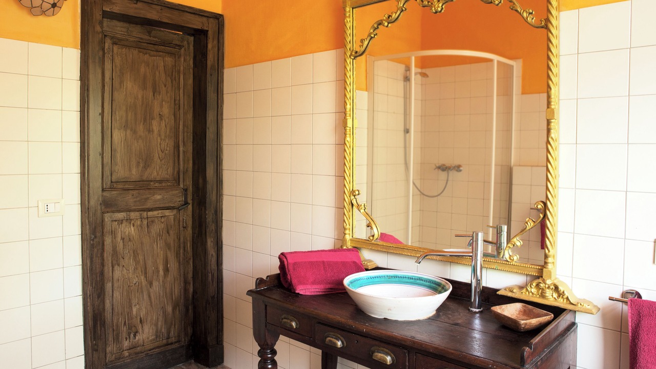 Photo of Bathroom in Mitogio