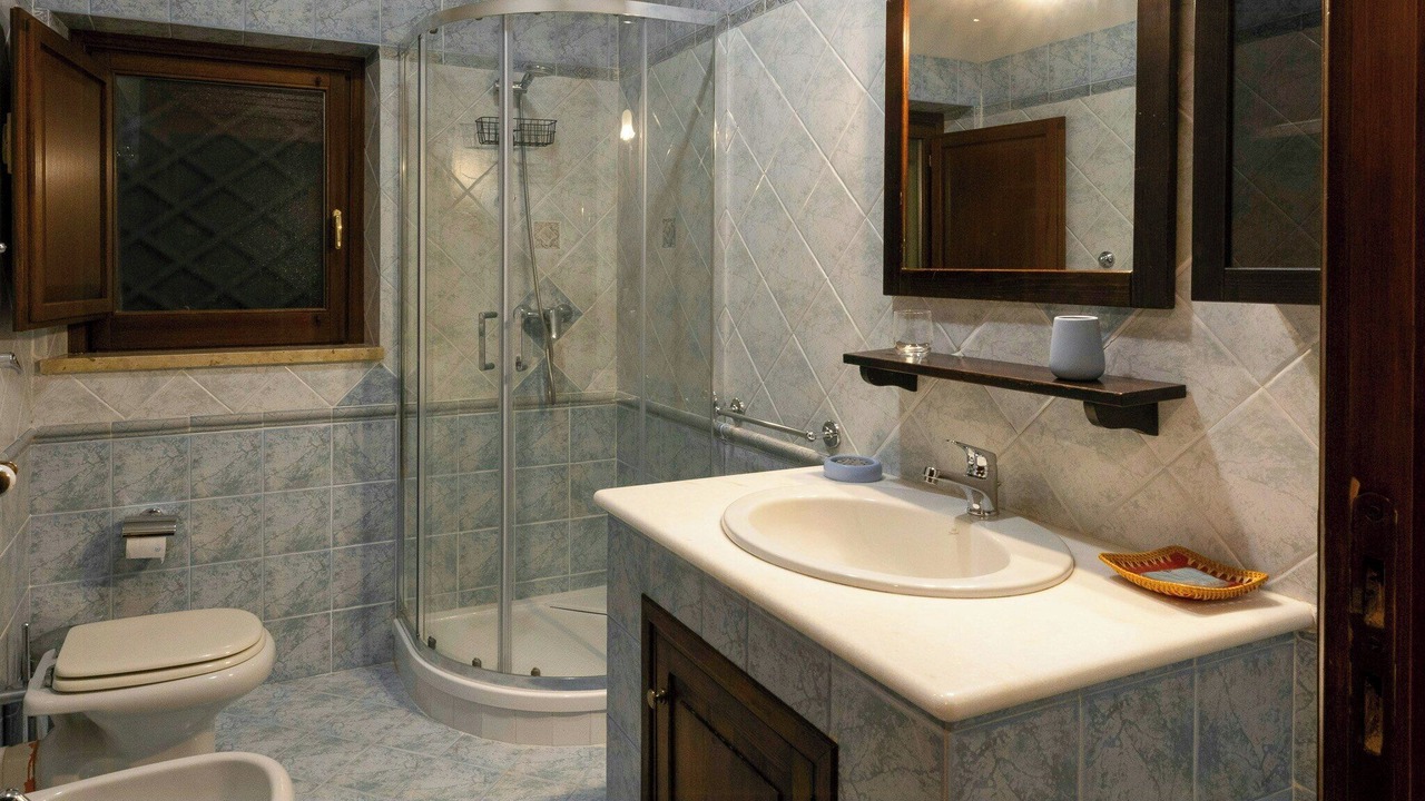 Photo of Bathroom in Paceco