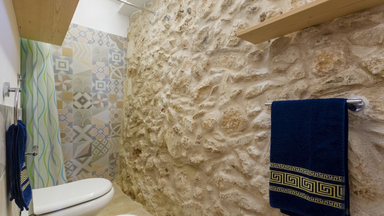 Photo of Bathroom in Cannole
