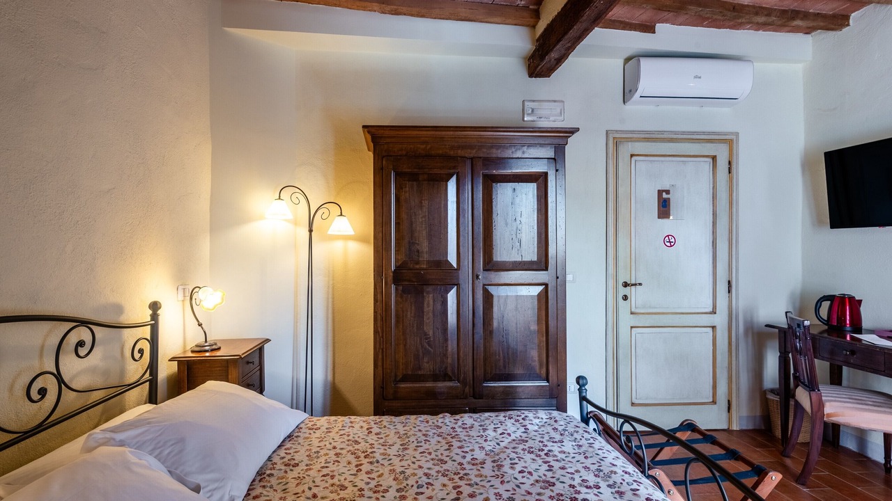 Photo of Bedroom in Montisi