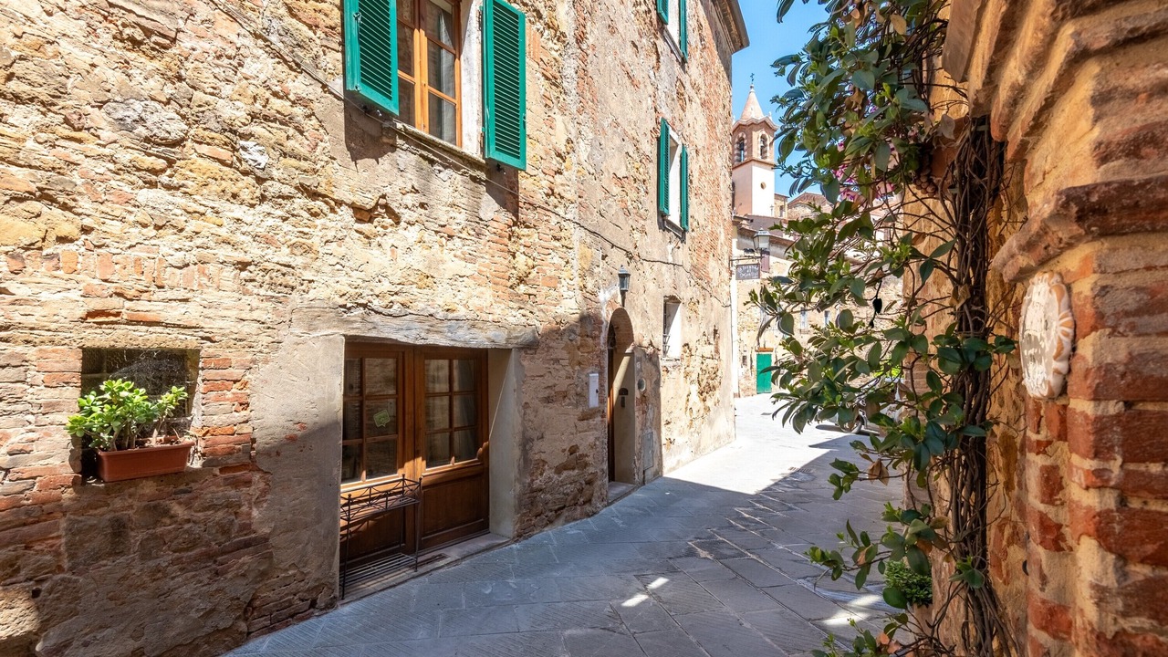 Photo of Outdoor in Montisi