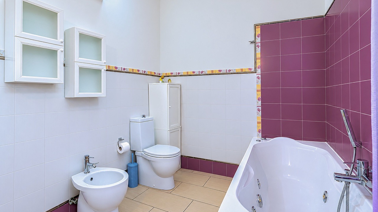 Photo of Bathroom in Floridia