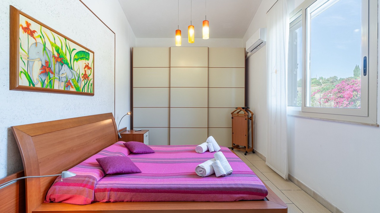 Photo of Bedroom in Floridia