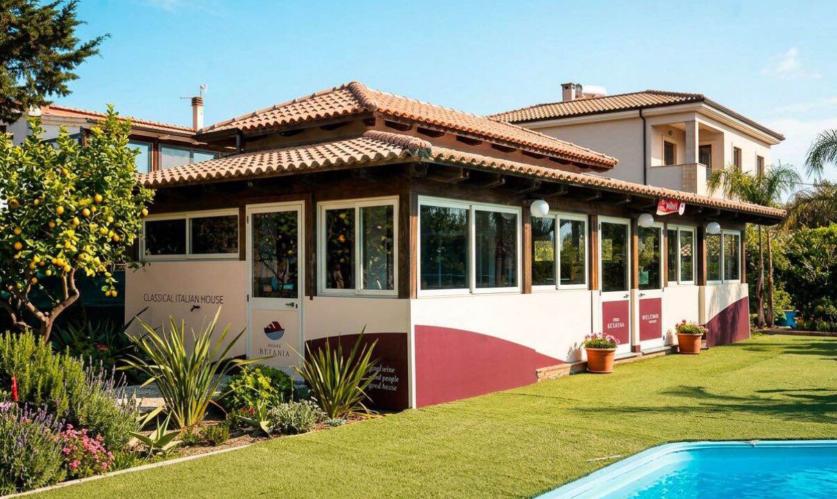 Photo of Outdoor in Nicotera