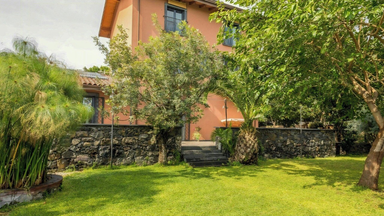 Photo of Outdoor in Aci Catena