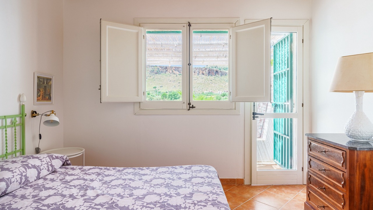 Photo of Bedroom in Scopello