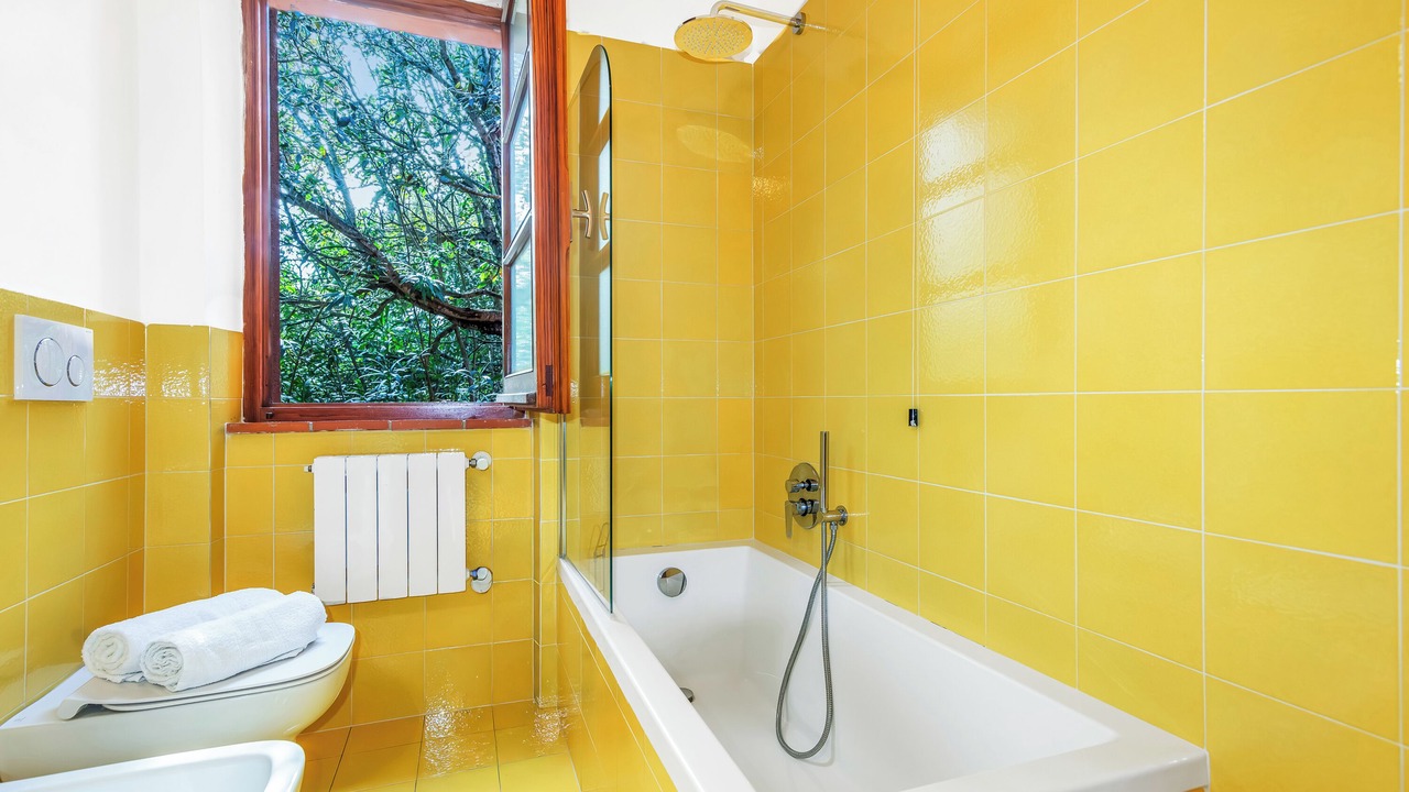 Photo of Bathroom in Terravecchia-Portoquadro