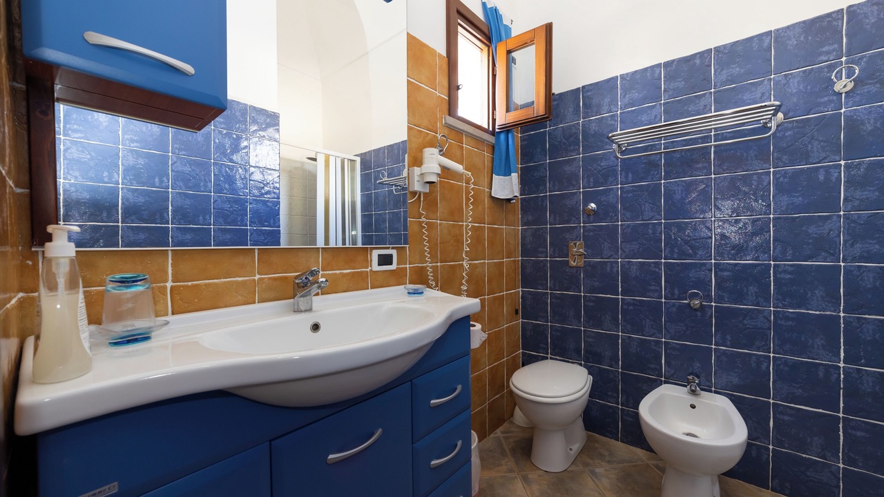 Photo of Bathroom in Paparella