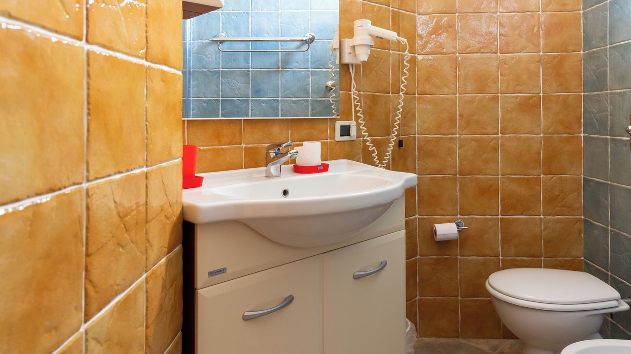 Photo of Bathroom in Paparella