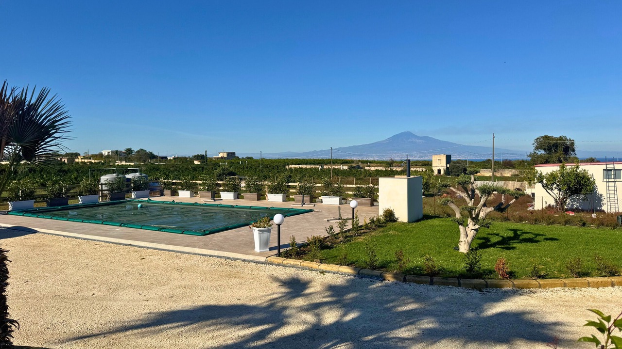 Photo of Outdoor in Melilli