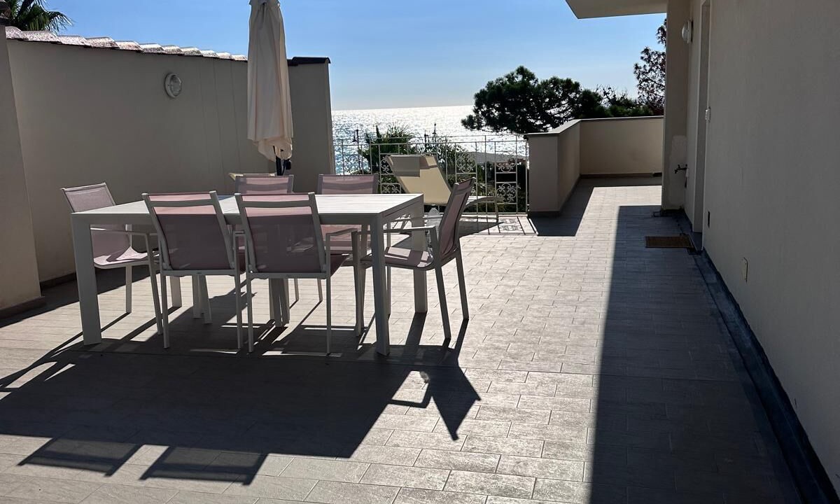 Photo of Outdoor in Gallico Marina