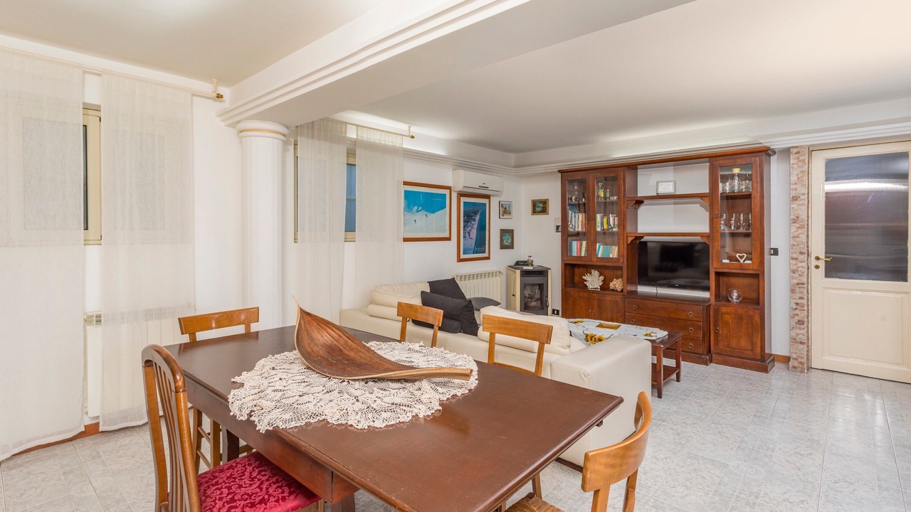 Photo of Livingroom in Coste