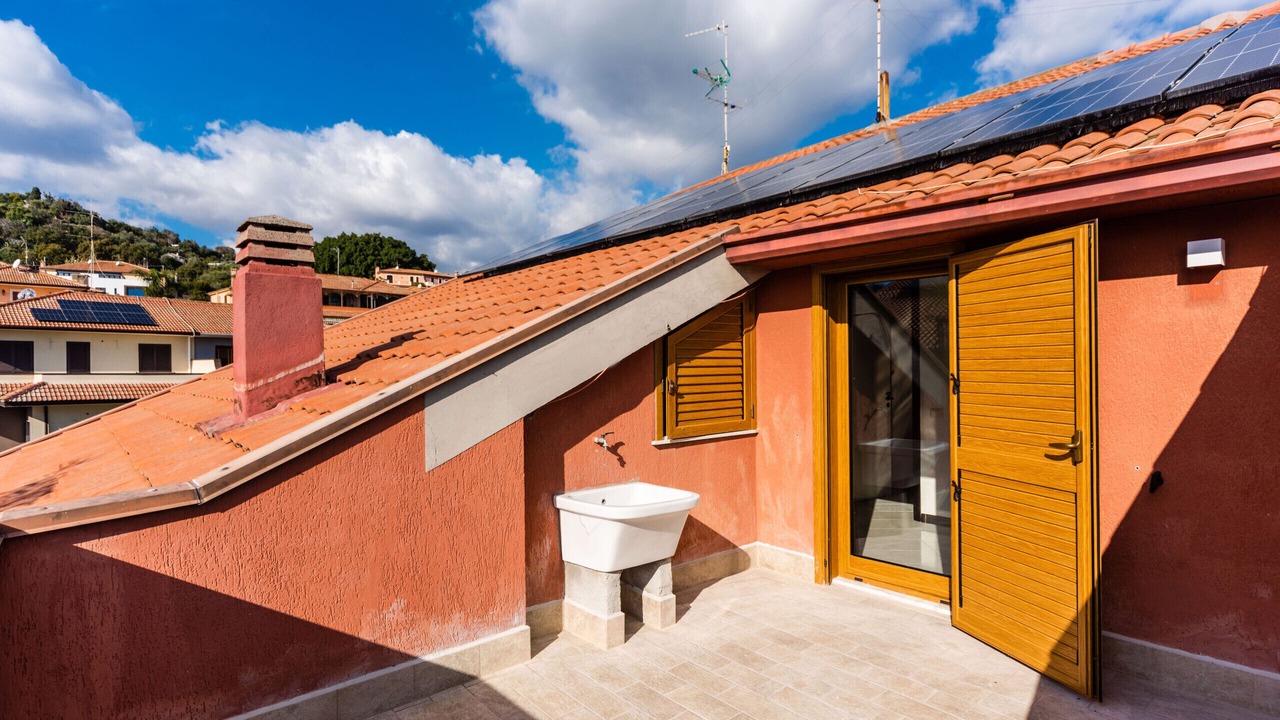 Photo of Outdoor in Aci Catena