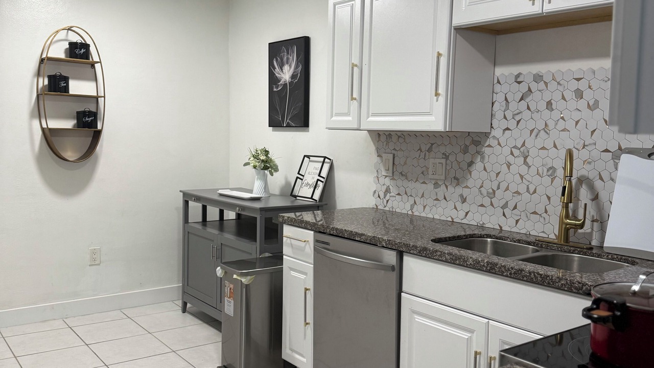 Photo of Kitchen in Sunrise