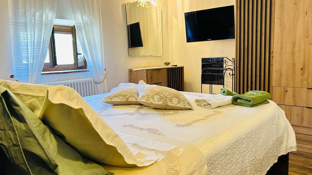 Photo of Bedroom in Gaiole in Chianti