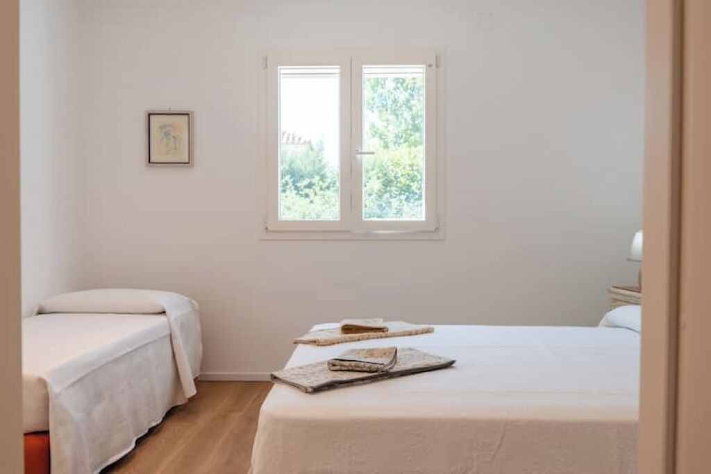 Photo of Bedroom in Syracuse