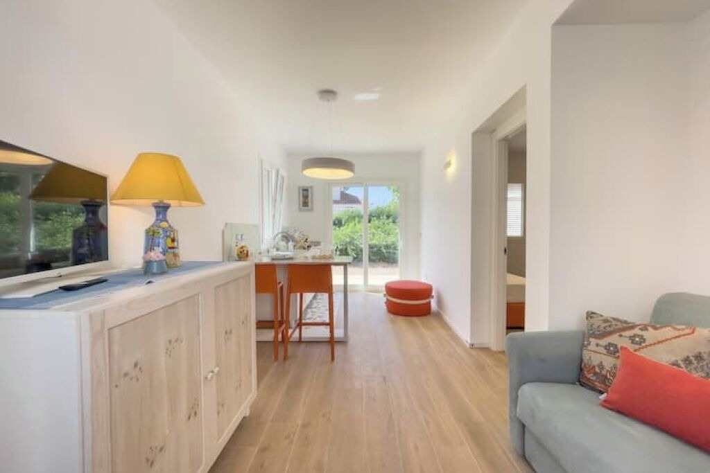 Photo of Livingroom in Syracuse