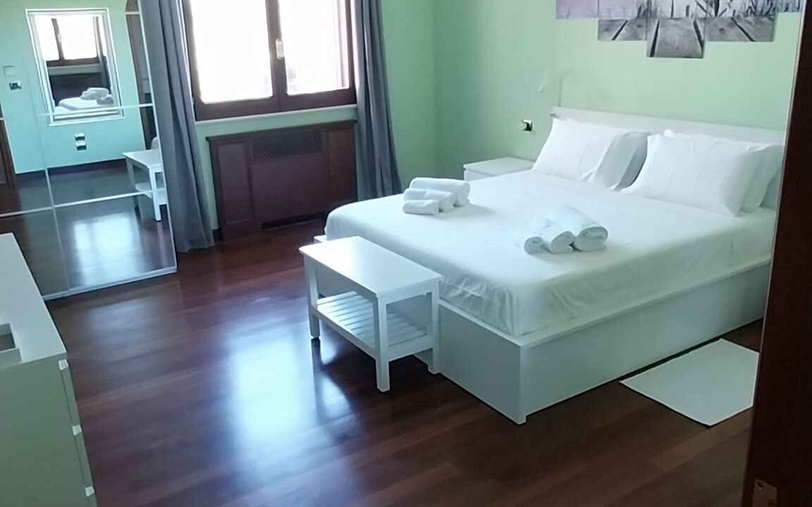 Photo of Bedroom in Tiche