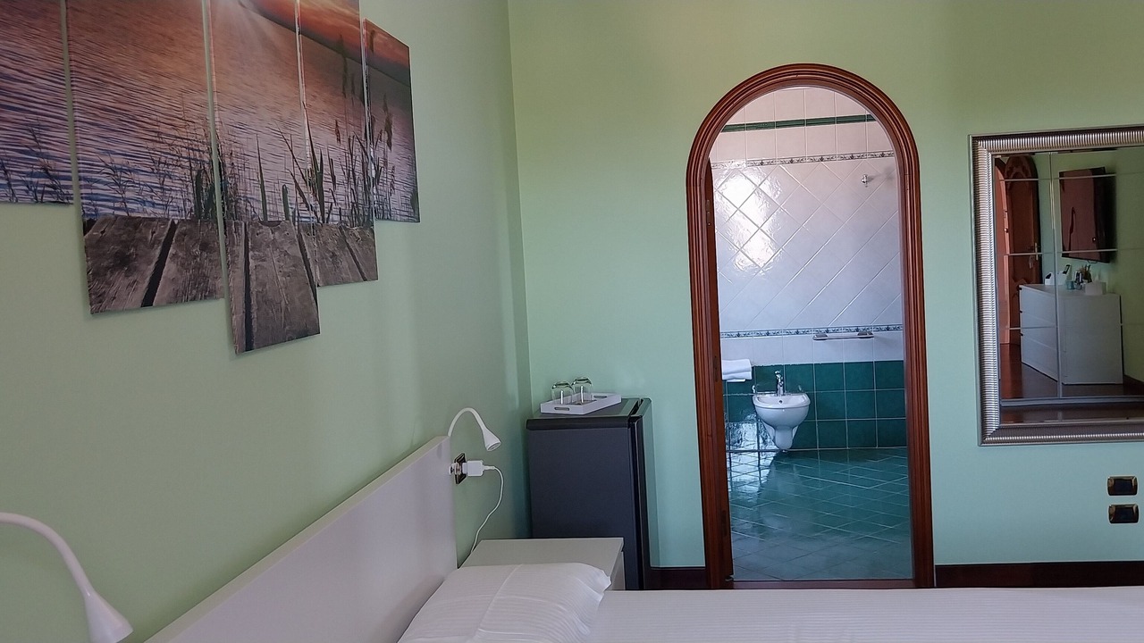 Photo of Bedroom in Tiche