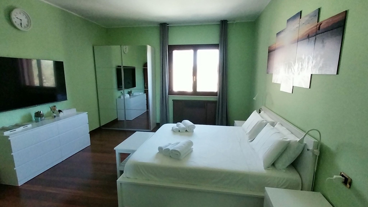 Photo of Bedroom in Tiche