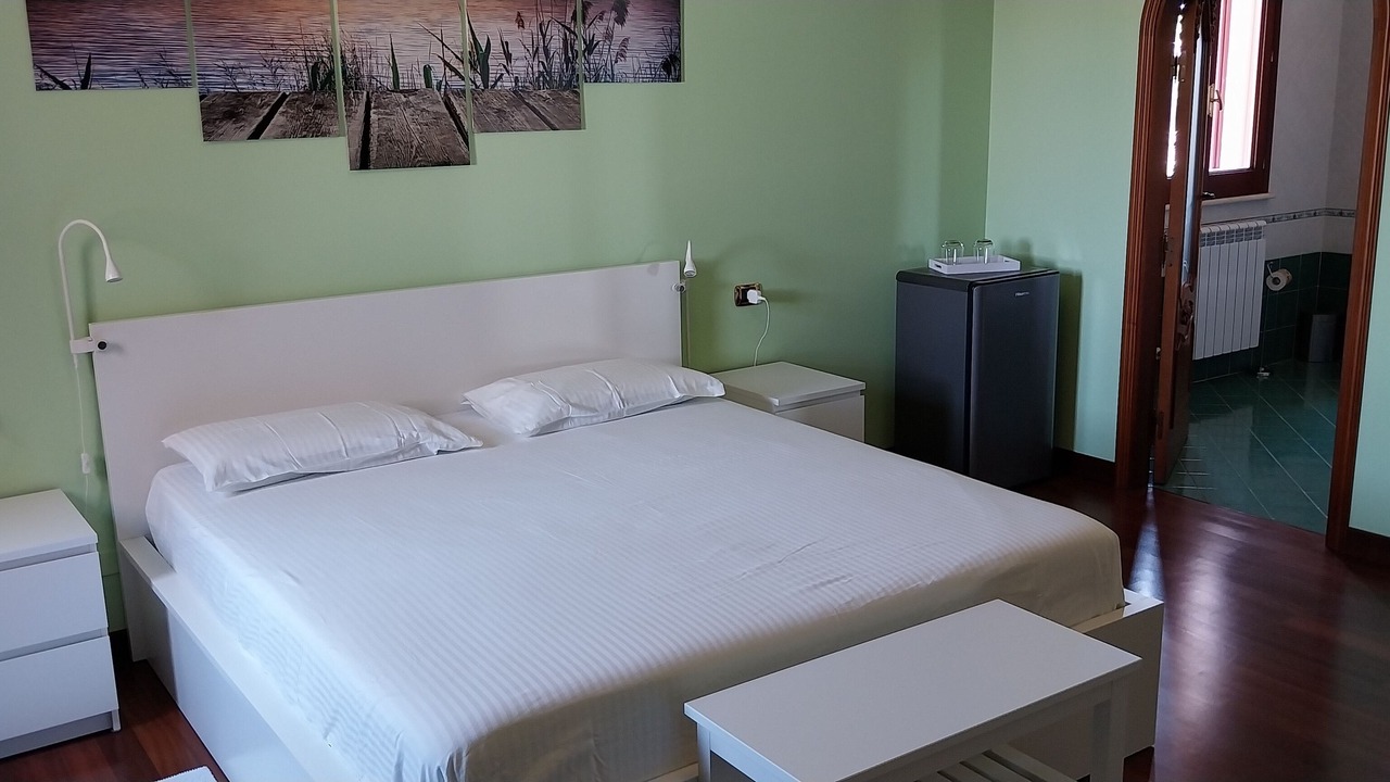 Photo of Bedroom in Tiche
