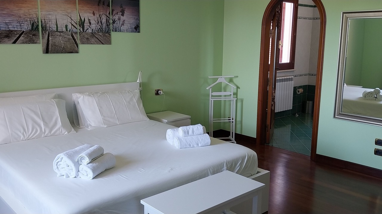 Photo of Bedroom in Tiche