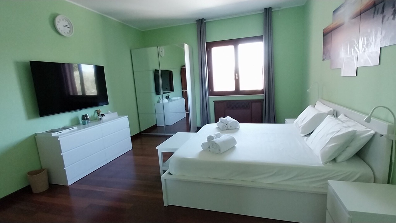 Photo of Bedroom in Tiche