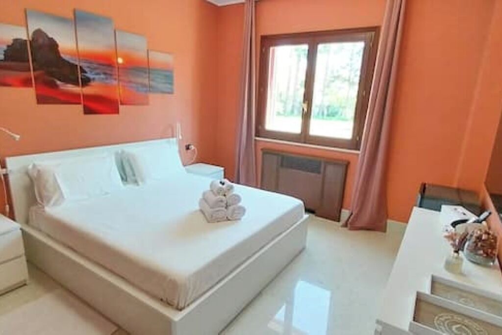 Photo of Bedroom in Tiche