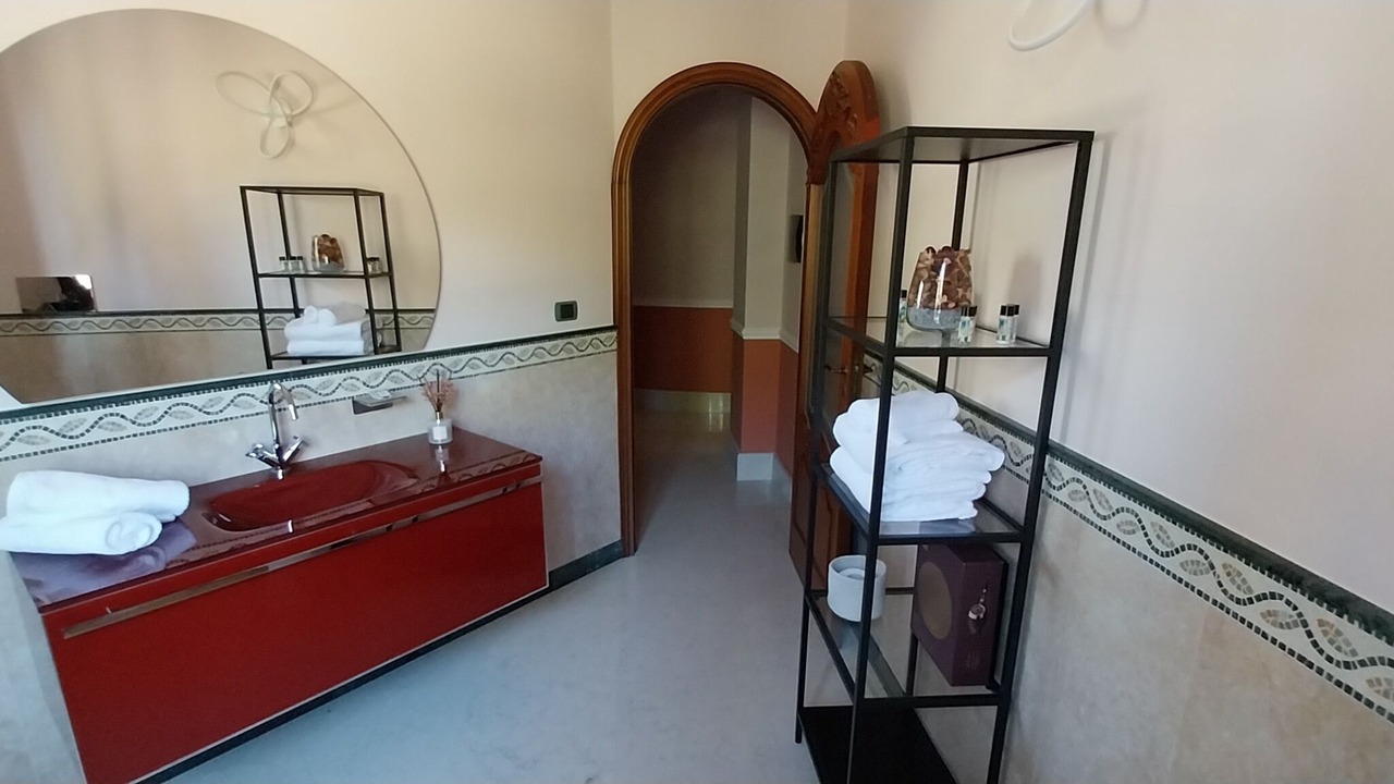 Photo of Bathroom in Tiche