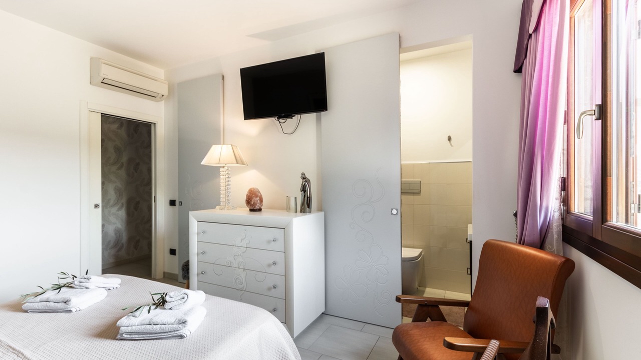 Photo of Bedroom in Avola