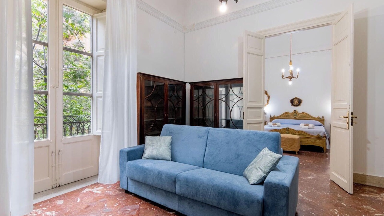 Photo of Livingroom in Ruggero Settimo