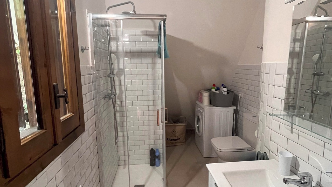 Photo of Bathroom in Pedara