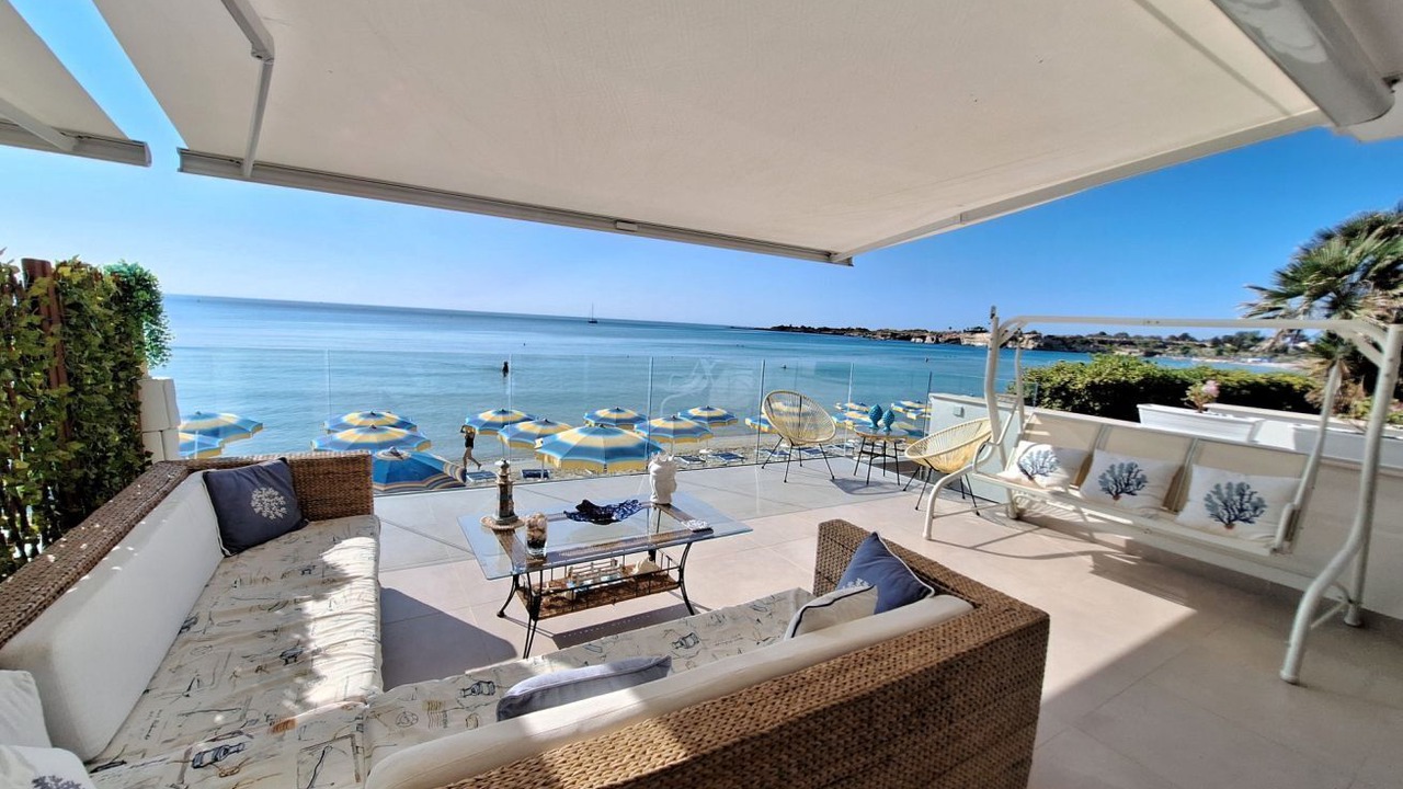 Photo of Patio Balcony in Fontane Bianche